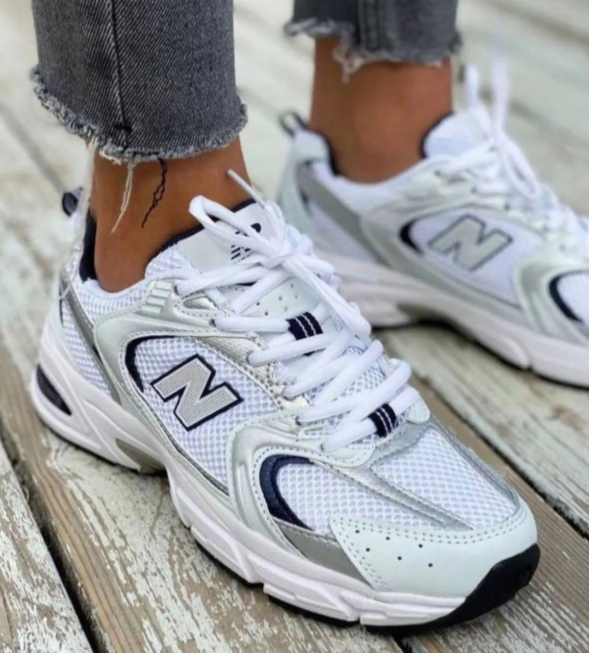 NEW -BALANCE 327