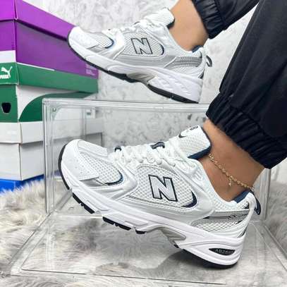 NEW -BALANCE 327