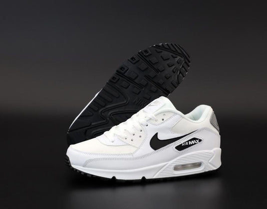 NIKE AIR
